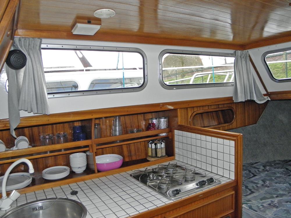 Vorschiff, Innenausstattung